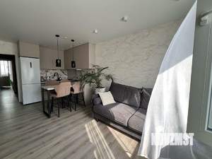 1-к квартира, вторичка, 42м2, 6/10 этаж