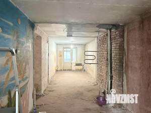 3-к квартира, вторичка, 63м2, 1/9 этаж