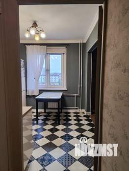 1-к квартира, вторичка, 42м2, 8/15 этаж