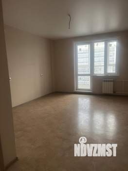 Студия квартира, вторичка, 30м2, 20/24 этаж