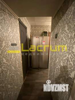 3-к квартира, вторичка, 58м2, 1/9 этаж