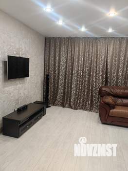 4-к квартира, вторичка, 81м2, 2/9 этаж