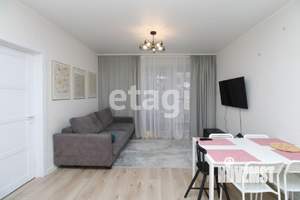 3-к квартира, вторичка, 54м2, 8/17 этаж