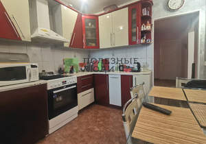 4-к квартира, вторичка, 82м2, 1/9 этаж