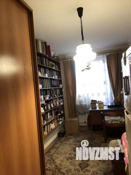 3-к квартира, вторичка, 56м2, 1/5 этаж