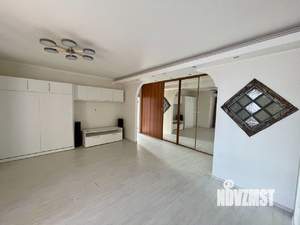 2-к квартира, вторичка, 81м2, 9/10 этаж