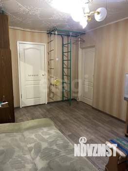 2-к квартира, вторичка, 40м2, 1/5 этаж