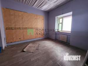 3-к квартира, вторичка, 74м2, 1/4 этаж