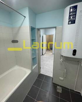 1-к квартира, вторичка, 50м2, 2/2 этаж