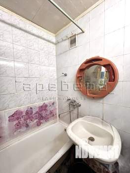 3-к квартира, вторичка, 55м2, 5/5 этаж