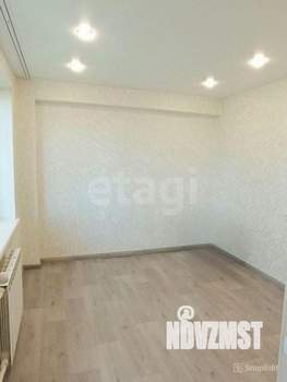 4-к квартира, вторичка, 60м2, 5/5 этаж