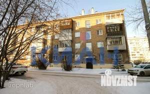 2-к квартира, вторичка, 42м2, 1/4 этаж