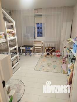 3-к квартира, вторичка, 63м2, 3/5 этаж