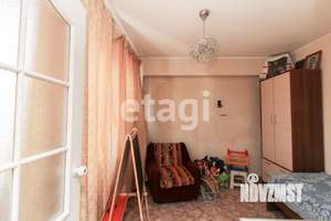 4-к квартира, вторичка, 61м2, 4/5 этаж