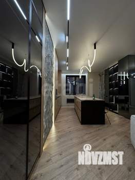 4-к квартира, вторичка, 131м2, 14/23 этаж