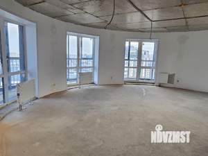 3-к квартира, вторичка, 93м2, 12/18 этаж