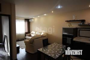 2-к квартира, вторичка, 61м2, 9/17 этаж