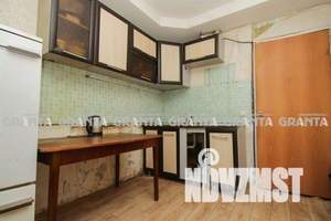 2-к квартира, вторичка, 52м2, 1/9 этаж