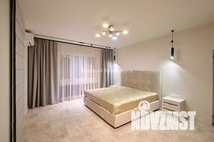 4-к квартира, вторичка, 132м2, 8/21 этаж