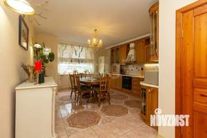 3-к квартира, вторичка, 123м2, 2/12 этаж