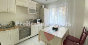 4-к квартира, вторичка, 85м2, 1/14 этаж