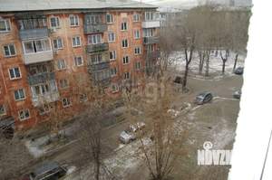 2-к квартира, вторичка, 42м2, 5/5 этаж