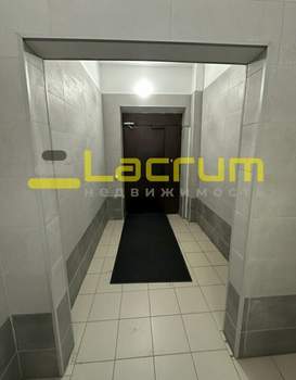 1-к квартира, вторичка, 43м2, 1/10 этаж