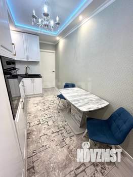 2-к квартира, вторичка, 58м2, 2/17 этаж