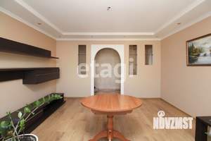 4-к квартира, вторичка, 82м2, 8/10 этаж