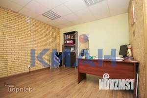 2-к квартира, вторичка, 42м2, 1/4 этаж