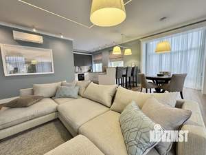 3-к квартира, вторичка, 159м2, 7/7 этаж