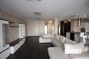 3-к квартира, вторичка, 130м2, 4/10 этаж