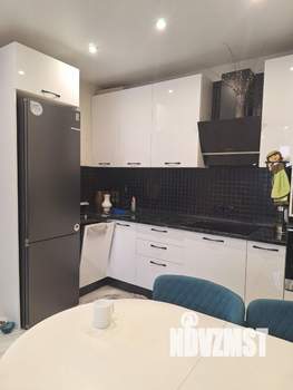 3-к квартира, вторичка, 57м2, 5/17 этаж