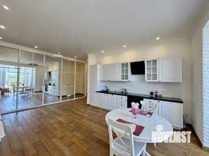 2-к квартира, вторичка, 61м2, 7/8 этаж