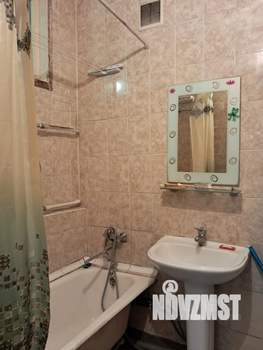 3-к квартира, вторичка, 74м2, 4/4 этаж