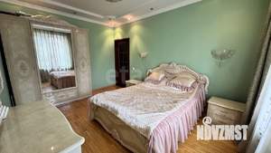 4-к квартира, вторичка, 103м2, 1/3 этаж