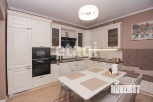 4-к квартира, вторичка, 139м2, 5/5 этаж