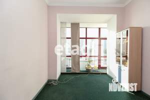 4-к квартира, вторичка, 145м2, 2/17 этаж