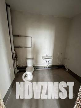 Студия квартира, вторичка, 77м2, 13/24 этаж