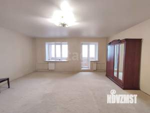 3-к квартира, вторичка, 117м2, 8/10 этаж