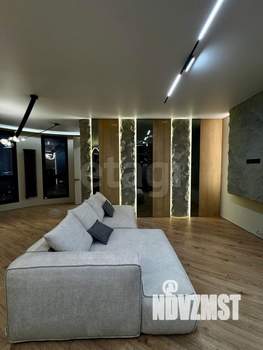 4-к квартира, вторичка, 131м2, 14/23 этаж