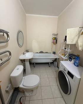 1-к квартира, вторичка, 42м2, 16/27 этаж