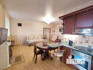 3-к квартира, вторичка, 117м2, 8/10 этаж