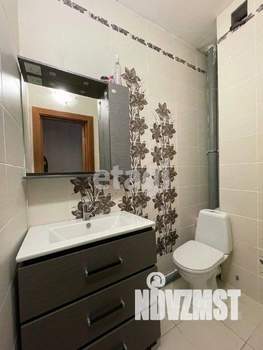 2-к квартира, вторичка, 63м2, 10/16 этаж