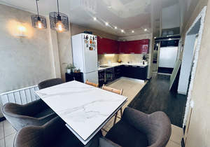 3-к квартира, вторичка, 81м2, 9/10 этаж