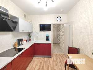 2-к квартира, вторичка, 57м2, 9/16 этаж