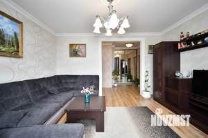 2-к квартира, вторичка, 74м2, 8/10 этаж