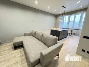 2-к квартира, вторичка, 61м2, 3/9 этаж