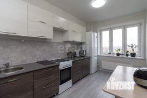 2-к квартира, вторичка, 58м2, 13/16 этаж