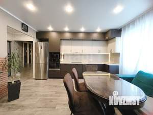 2-к квартира, вторичка, 57м2, 10/14 этаж